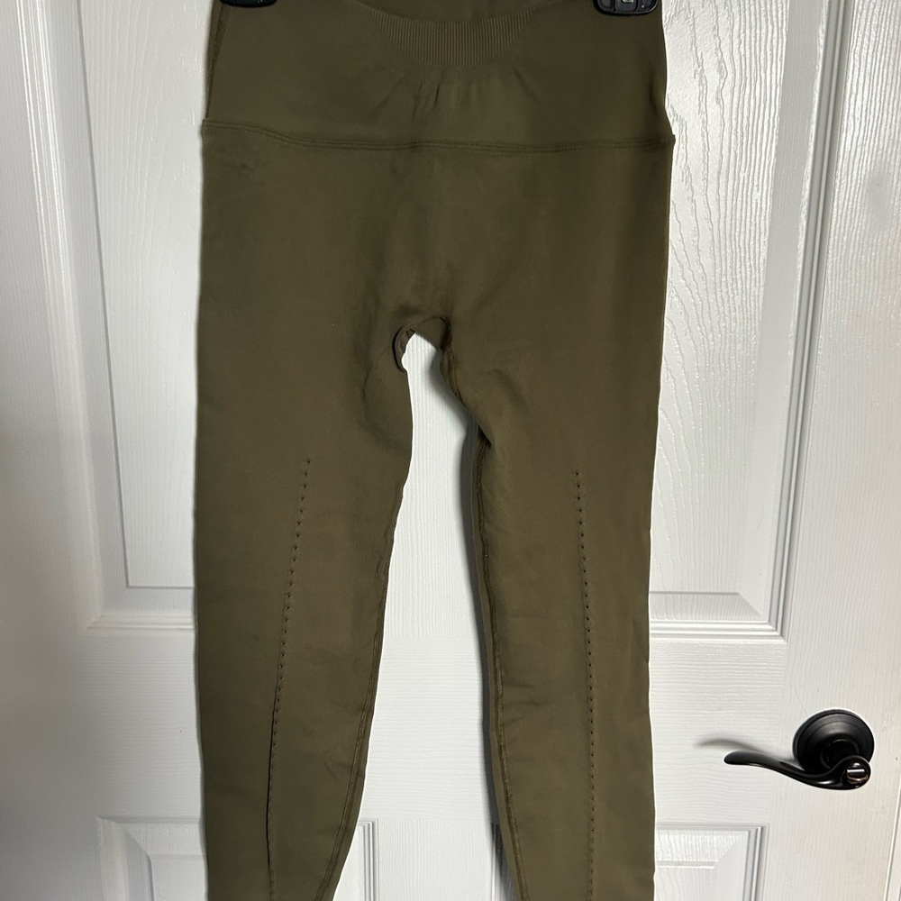Free People Movement Olive Green Leggings xs/s - Picture 2 of 6